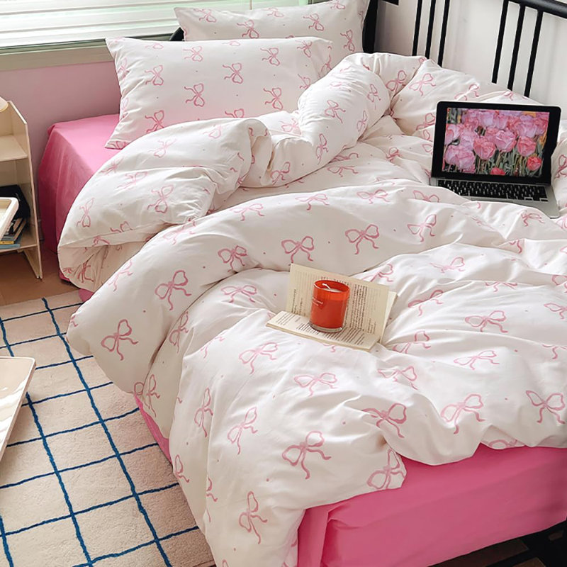 Cartoon Bowknot Comforter Set Pink Bow Tie Knot On White Princess Bedding Set Soft Home Cozy And Breathable Comforter Set