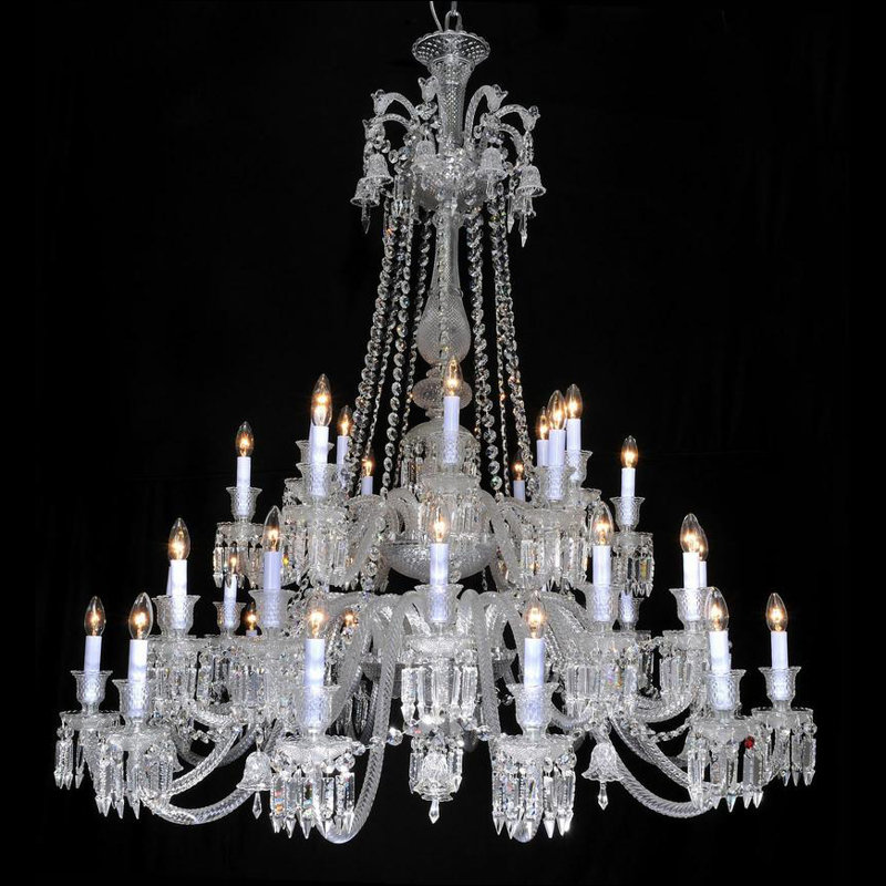 Lustre à plusieurs niveaux de style bougie 18 lumières Roder, Ambre