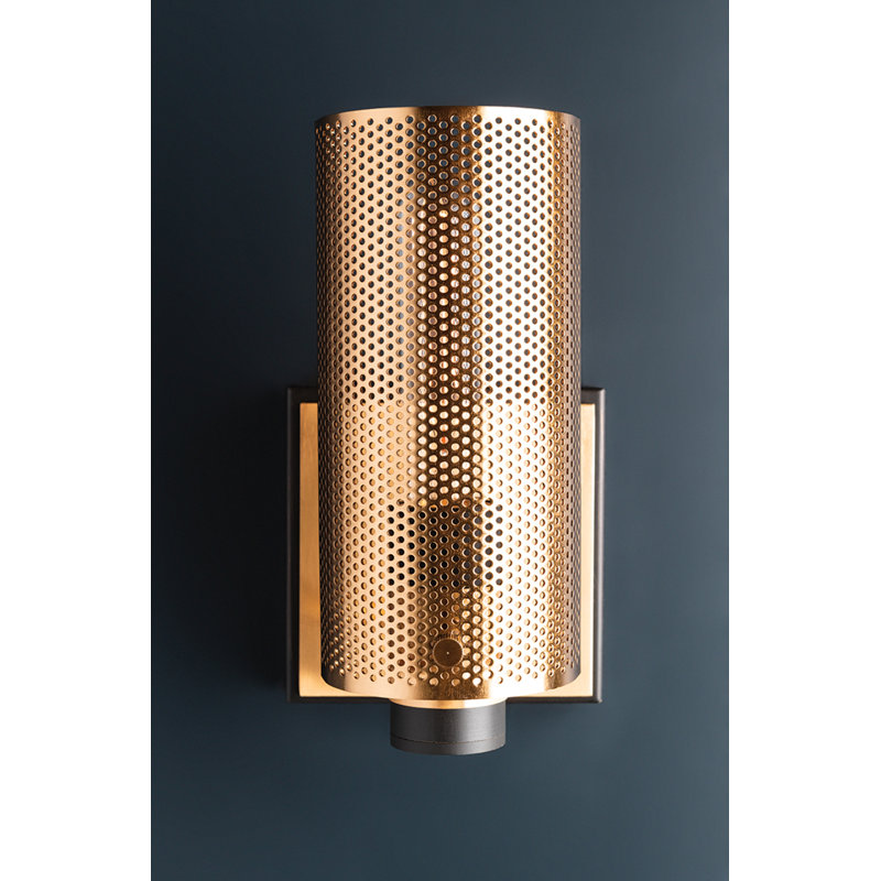 Pilsen 1 - Light Armed Sconce