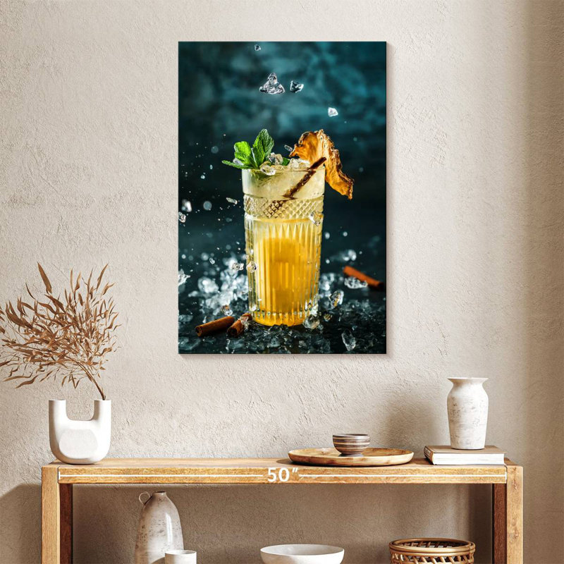 Yarlin Pineapple Cocktail, 36" H x 24" W
