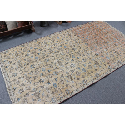 Tapis rétro de style turc anatolien parfait pour rehausser l'apparence de votre salon