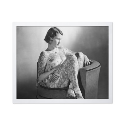 Dame tatouée