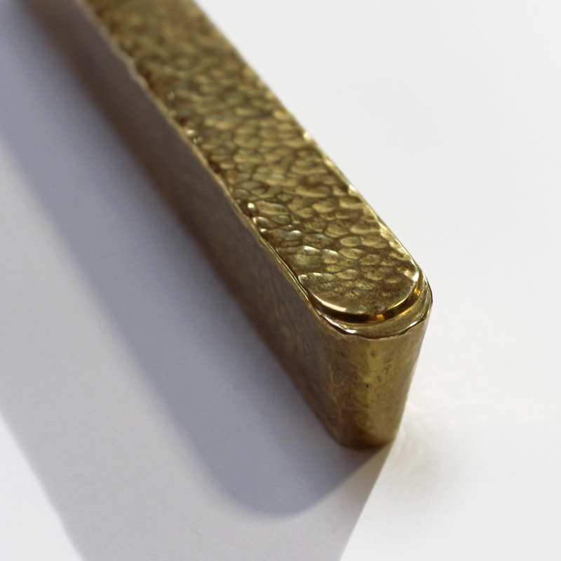 Lunar Eclipse Bar / Handle Pull
