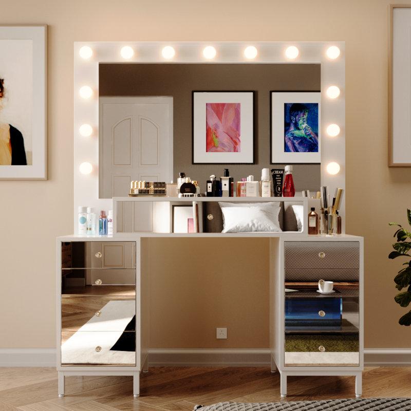 Lilita Vanity