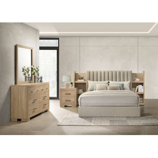 Mitze 4-Piece Bedroom Set Light Oak