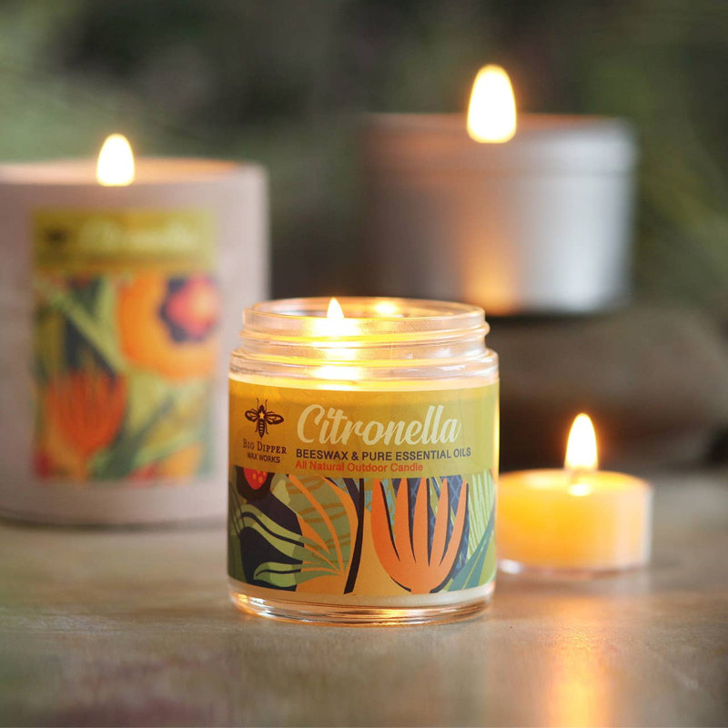 Bougie parfumée en pot avec support en verre