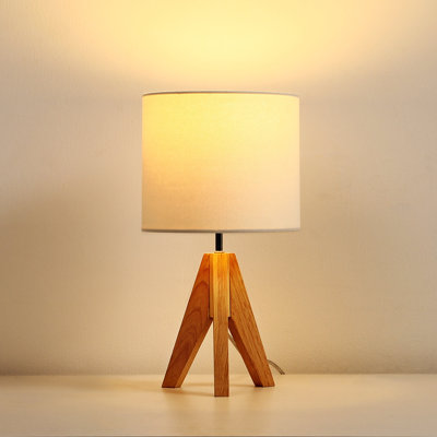 36Cm Wood Tripod Table Lamp With Linen Shade