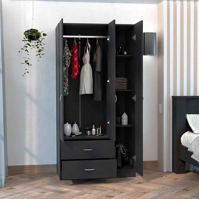 Armoire à trois portes, Noir