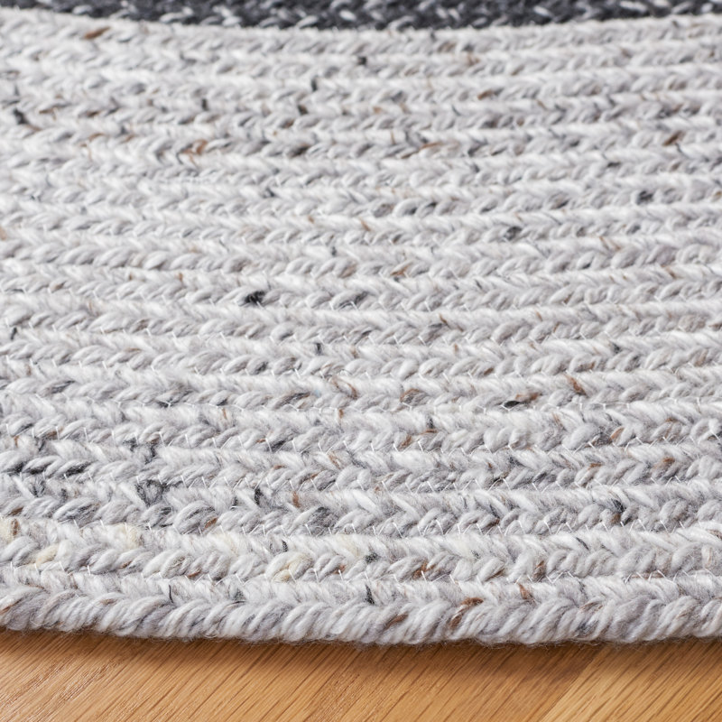Kyliemarie Hand Woven Performance Rug, Round 5'
