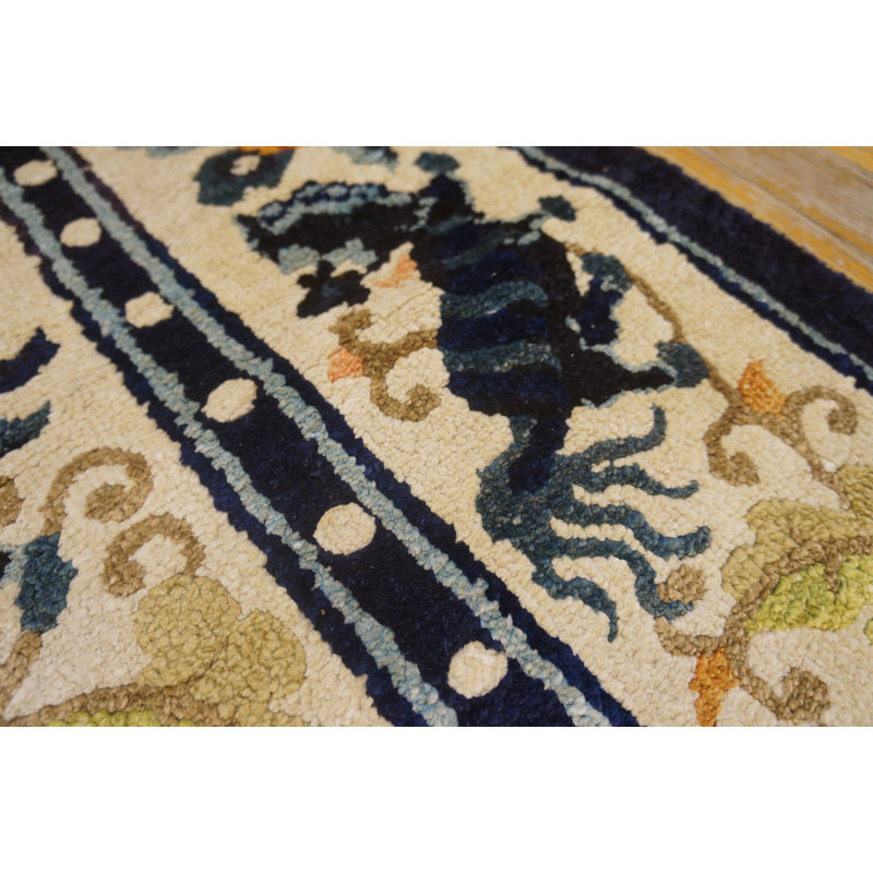 Tapis chinois clair en soie ivoire