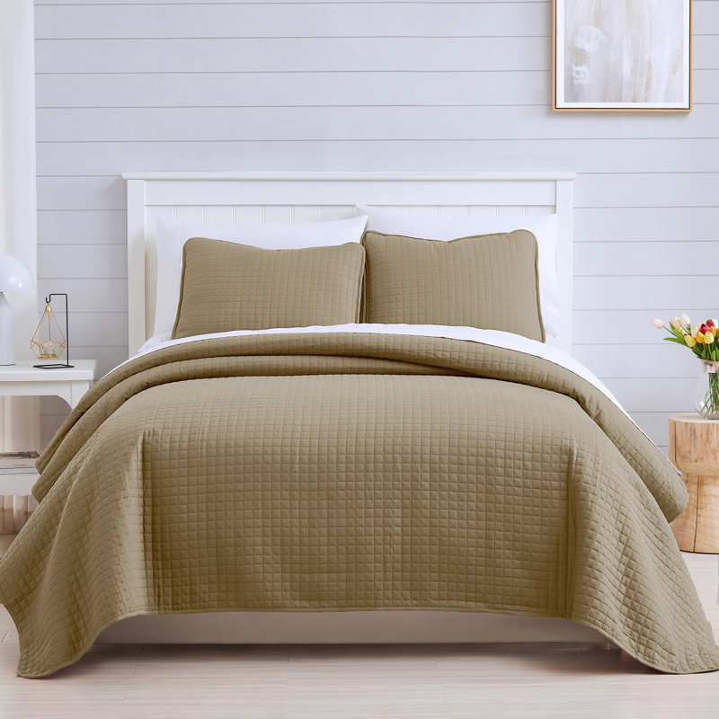 Southshore Fine Linens Vilano Oversized Quilt Set, Double-Brushed Microfiber Lightweight Quilted Bedding and 1 Pillow Sham, Twin/Twin XL, Taupe
