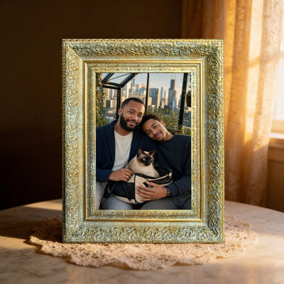 Antique Gold 1PC Heritage Style Picture Frame for 8" x 10" Photos and Mother's Day Gifts