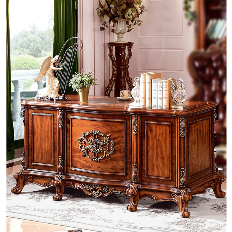 Un grand bureau de style classique européen, H 30,71 po x l 70,87 po x P 31,5 po