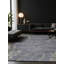 Tapis gris soyeux et moelleux-100890420