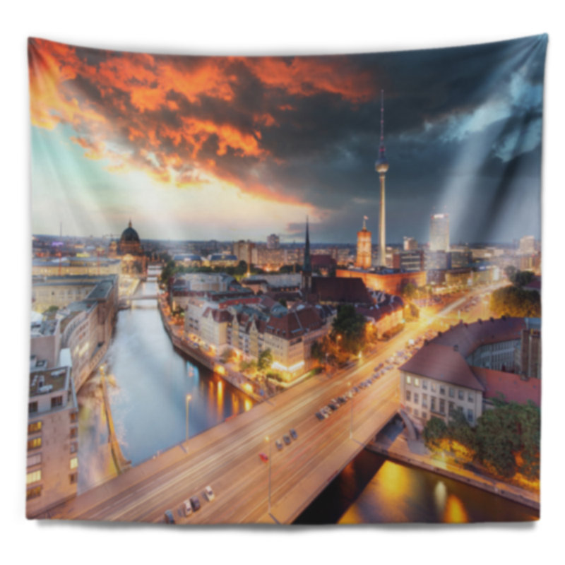 «Cityscape Berlin at Dawn» avec tapisserie ciel dramatique, H 50 po x l 60 po