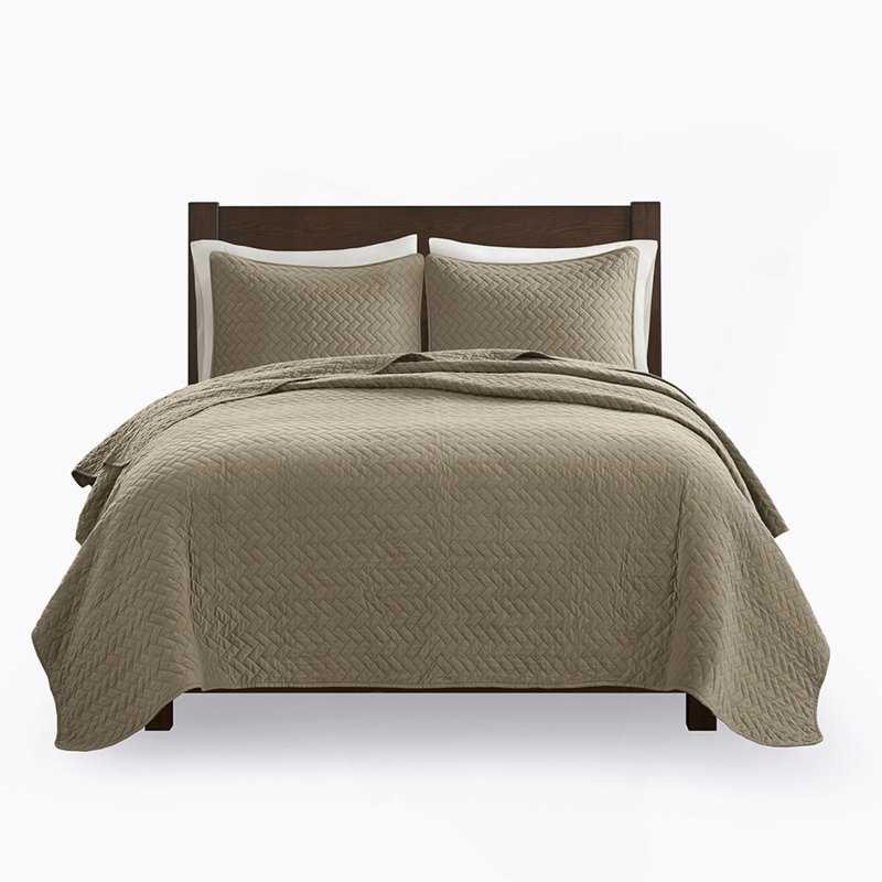 Queen 3 Piece Luxurious Oversized Quilt Set, Queen Quilt + 2 Shams, Taupe