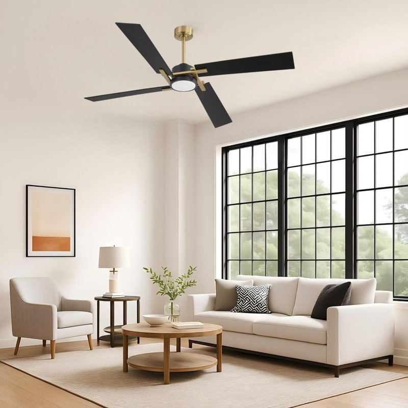Ventilateur de plafond à 4 pales avec lumière DEL et télécommande Kyliegh, Doré, 72 po de largeur, Noir