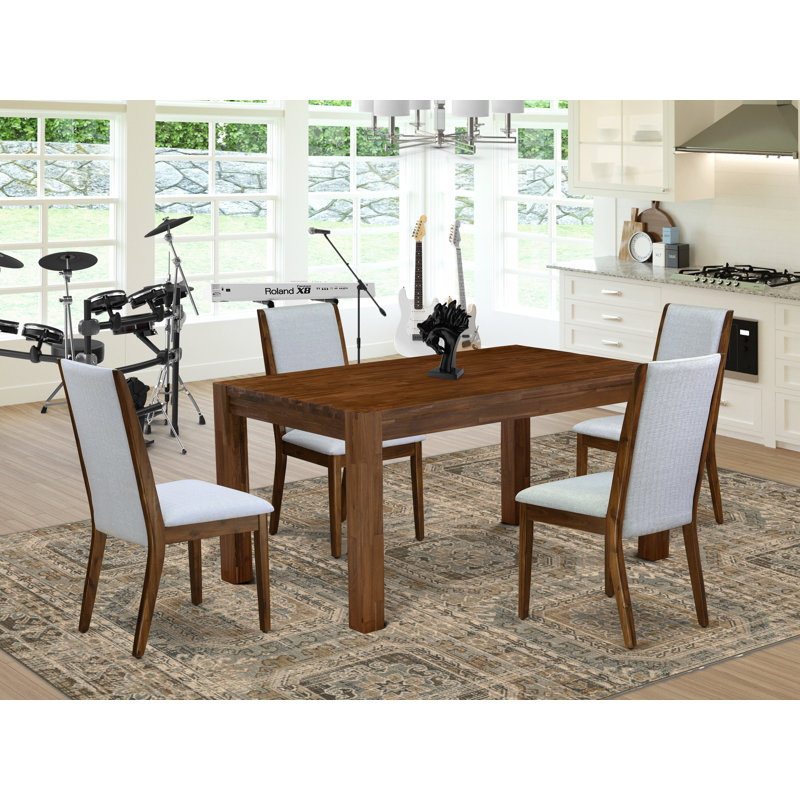 L'ensemble de 5 tables de cuisine pour 4 personnes comprend une table de salle à manger rectangulaire en bois rustique et 4 chaises rembourrées en tissu de lin gris, naturel