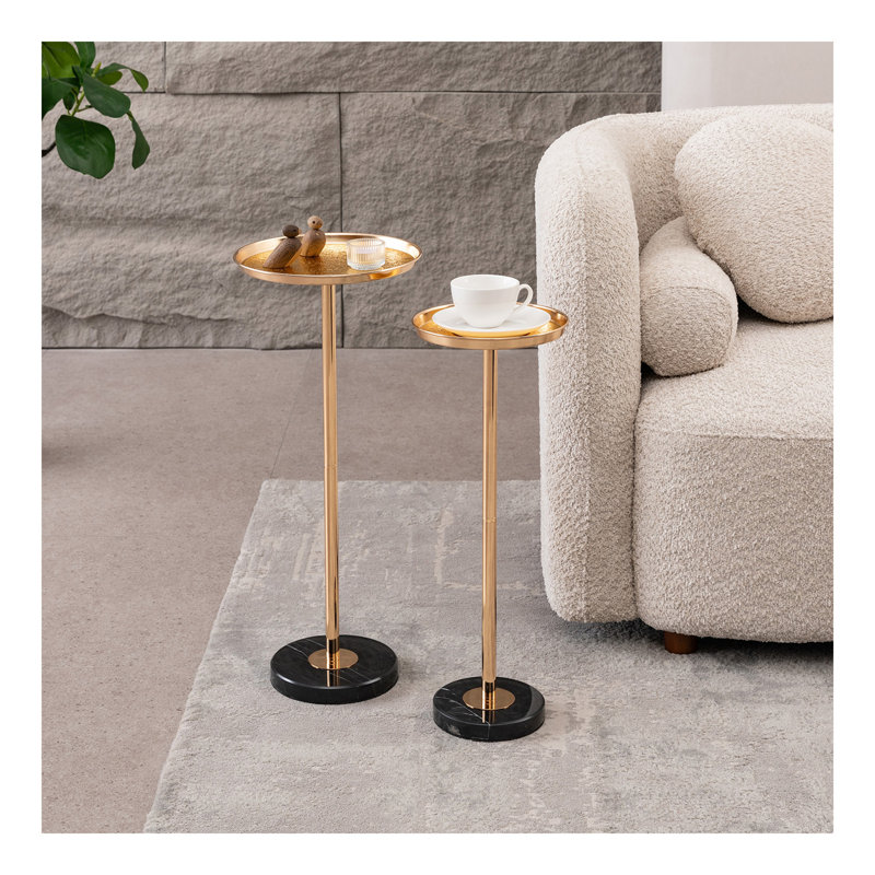 Table d'appoint réglable 2 pièces, petite table à thé Martini, table de bout décorative en marbre naturel et doré pour présentation et rangement