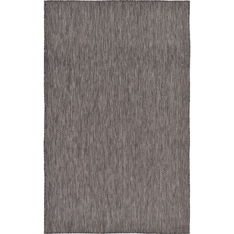 Tapis intérieur / extérieur Avaughn, Rectangle 6 pi 1 po x 9 pi, Noir
