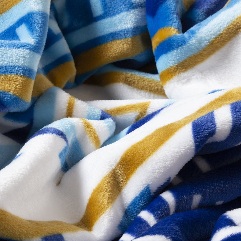Open Sky Blue Western Fleece Sherpa Reversible Throw Blanket