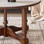 Table basse au design rétro