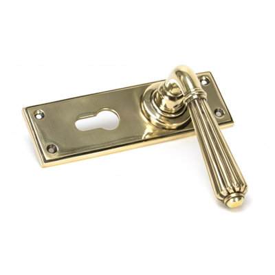 Hinton Lock Door Handle Kit