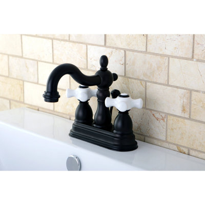 Robinet de salle de bain avec drain Heritage Centerset