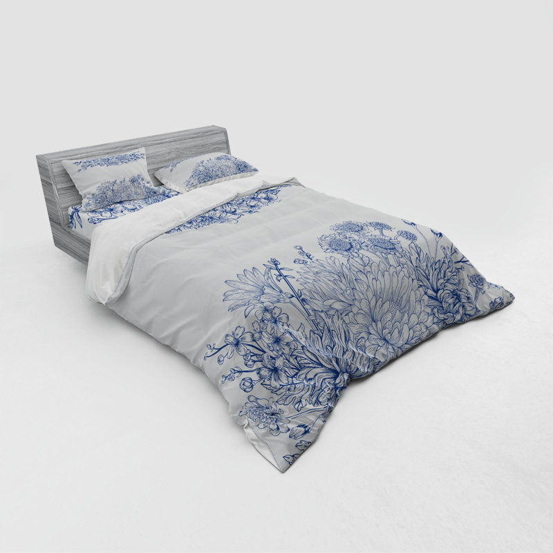 Farmhouse / Country Polyester Floral Duvet Cover, Queen Duvet Cover + 3 Additional Pieces