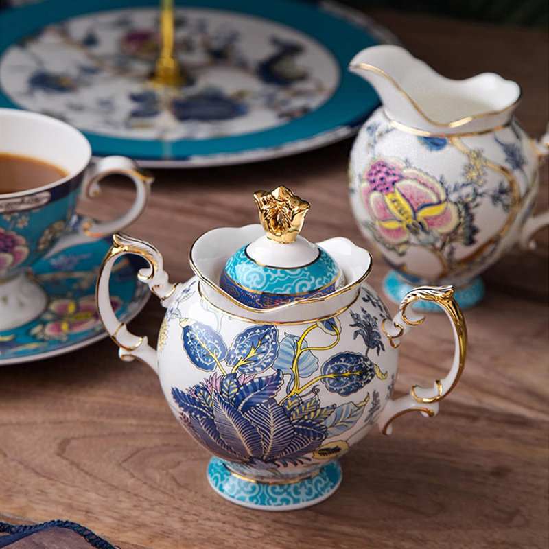 Porcelain tea set