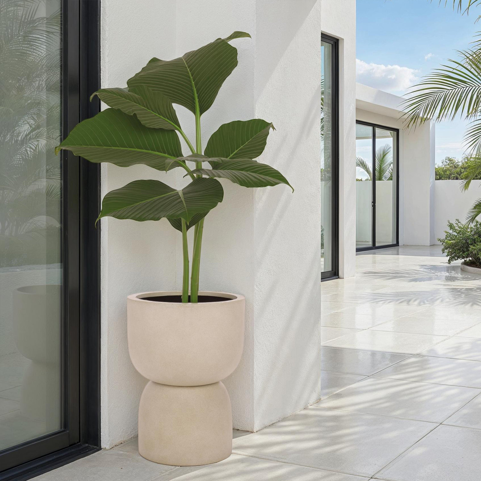 Ricco Pedestal Planter, Beige
