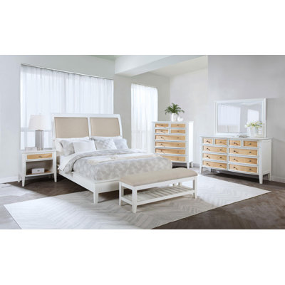 Kahn 5-piece Eastern King Bedroom Set White