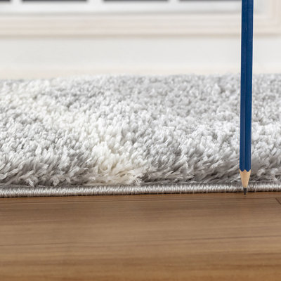 Tapis gris à poils longs Loft