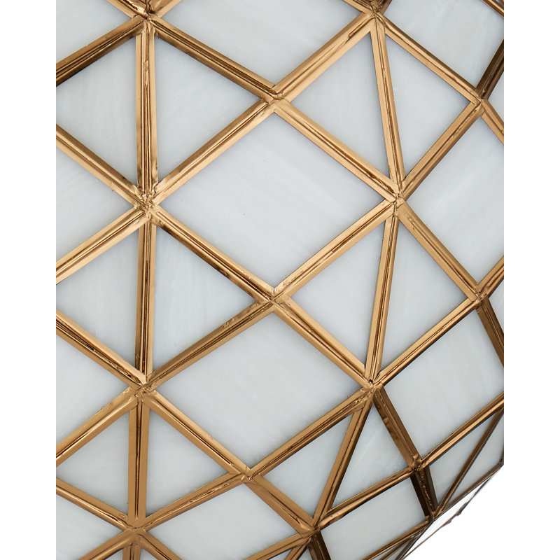Luminaire suspendu en polyèdre, H 92,5 po x l 16 po x P 16 po