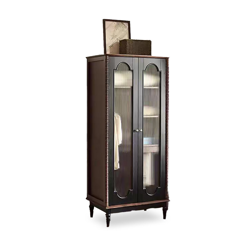 Armoire rétro en bois massif de style français