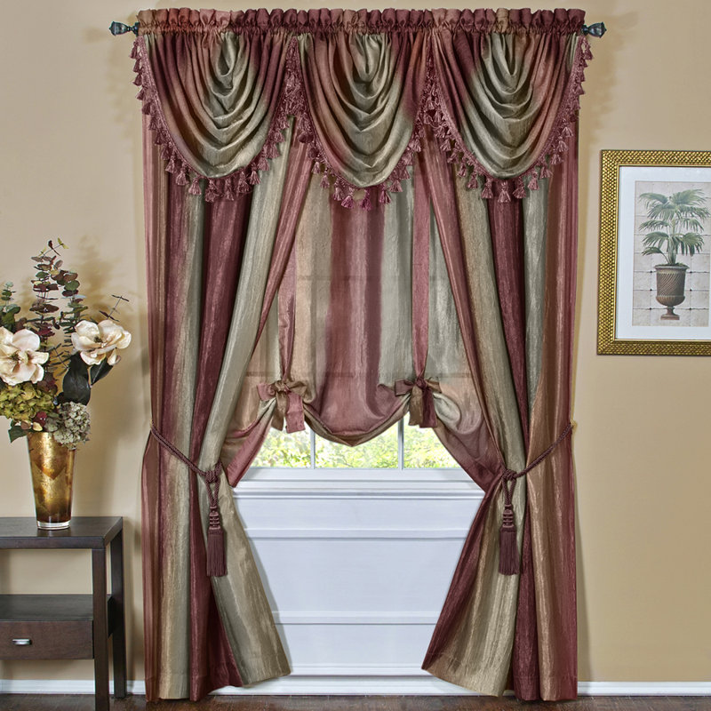 Gillam Ombre Pointed Window Valance, Burgundy