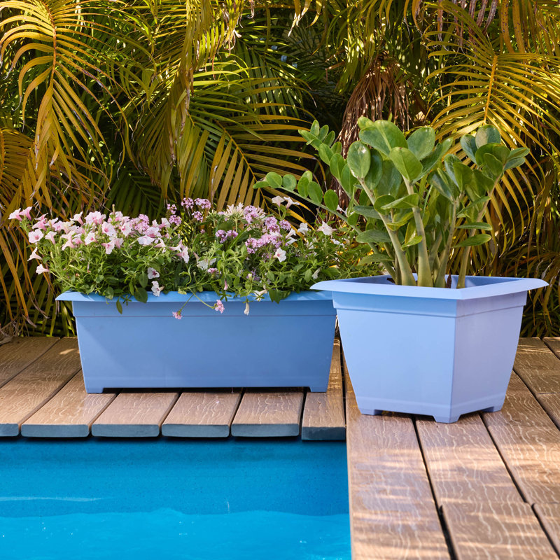 Dayton Recycled Plastic Square Box Planter, Ocean Blue