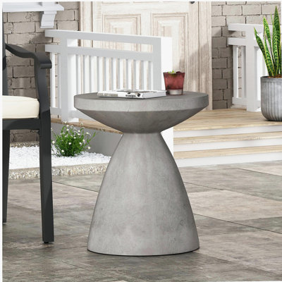 Table d'appoint d'extérieur en béton léger