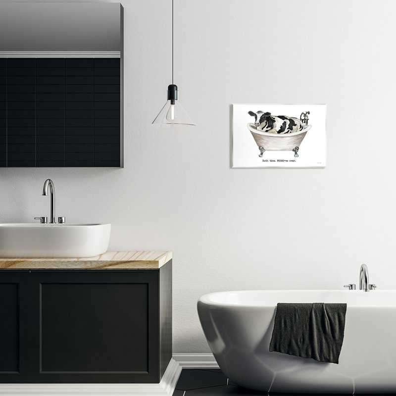 «Moo-Ve Over Bath Time Cow Farmhouse Bathroom» par Cindy Jacobs, impression sans cadre sur panneau de fibres à densité moyenne