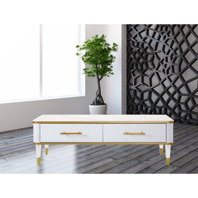 Table basse à 4 pieds avec rangement