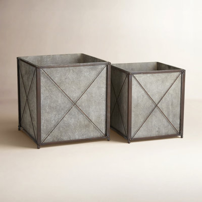 Tristan 20" Planter Box