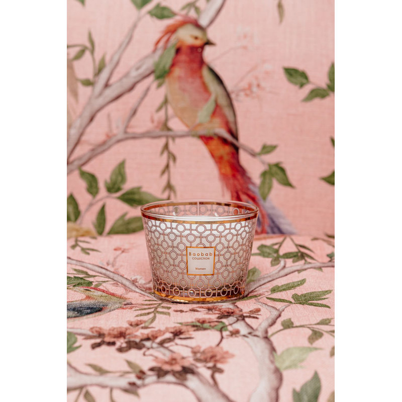 Women Candle, 9.45" H x 7.41" W x 7.41" D