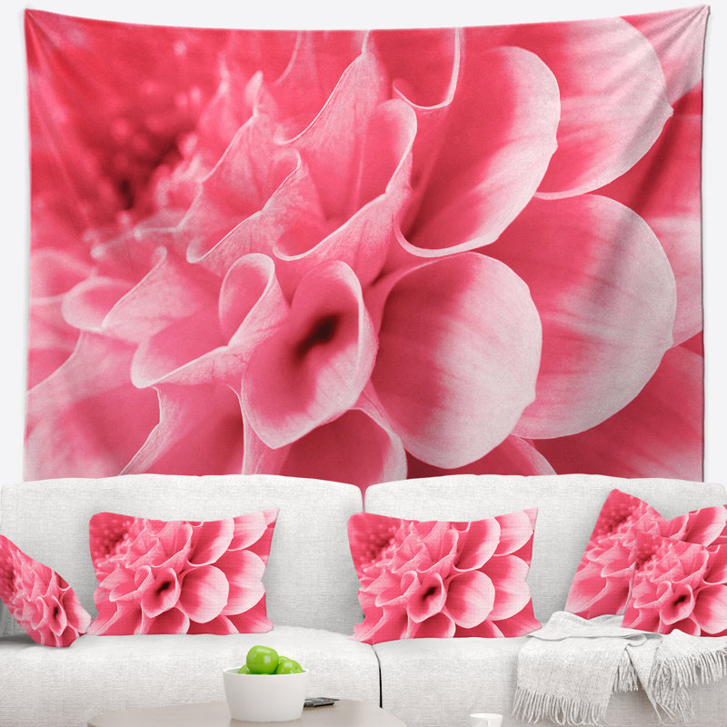 Tapisserie florale rose, H 50 po x l 60 po