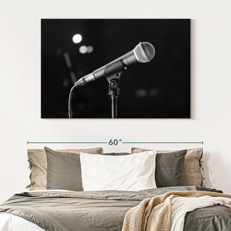 Microphone Abarca, H 34 po x l 51 po