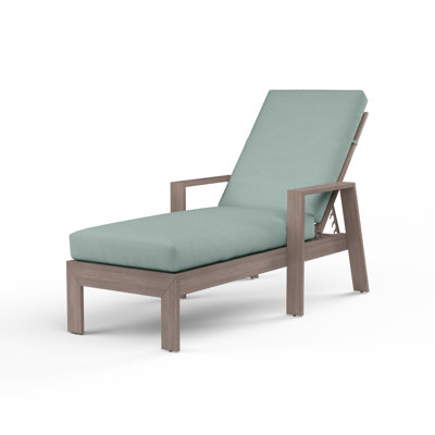 Laguna Outdoor Chaise Lounge