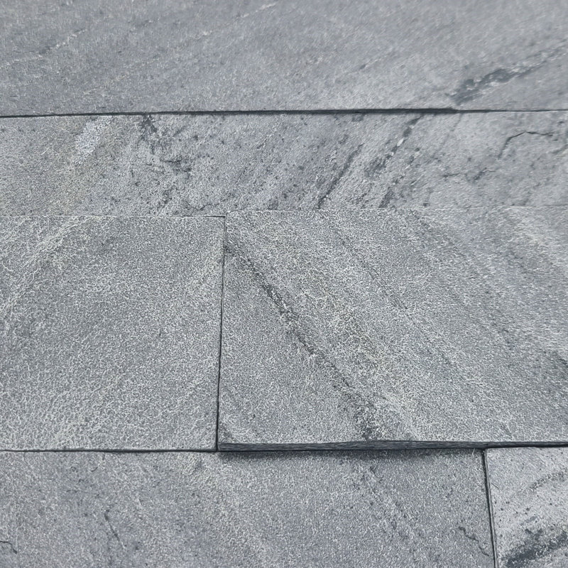 Panneaux muraux gris en pierre 6 po x 24 po (paquet de 10)