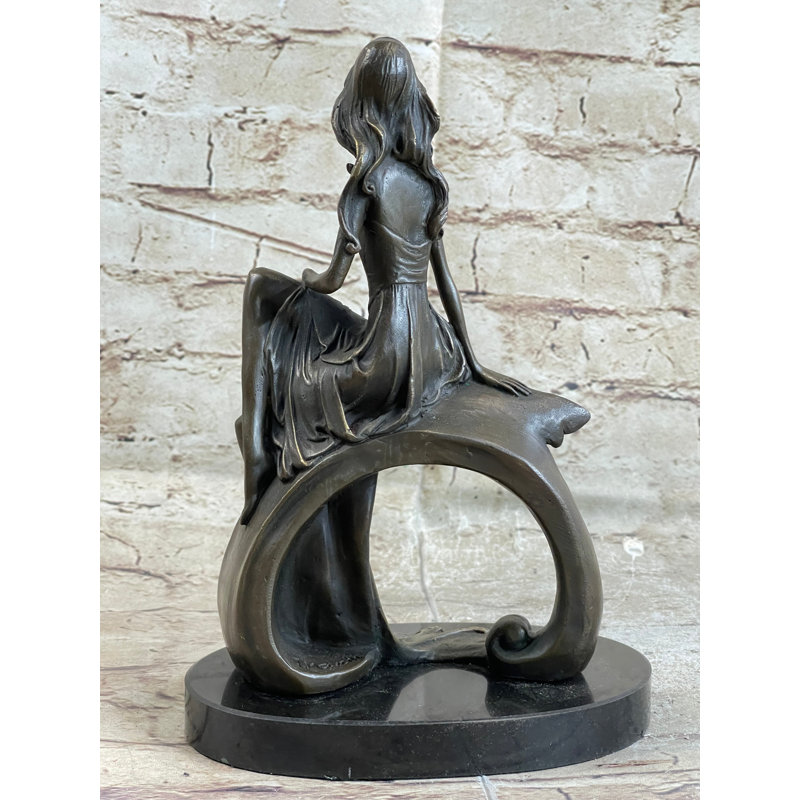 Figurines et sculptures