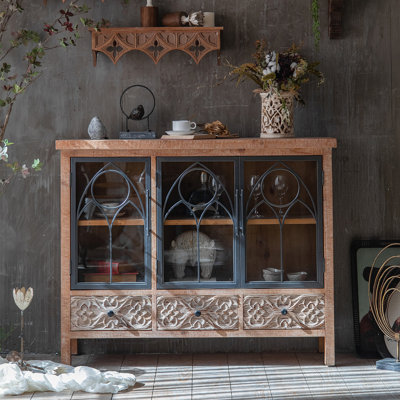 Buffet en bois massif