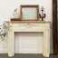 Foyer autoportant en bois massif beige
