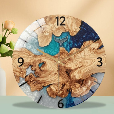 Horloge murale 12 pouces en verre trempé silencieux, "grain de bois et résine", horloge silencieuse, à piles (piles AA non incluses), décoration artistique